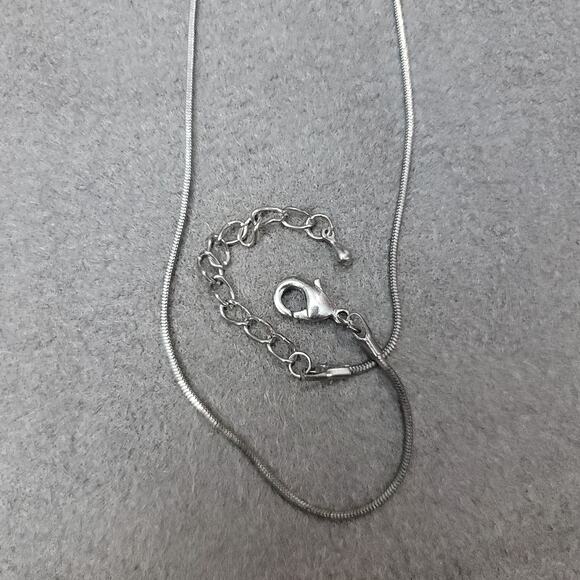 Juicy Couture Heart With Banner Pendant Necklace 18" With 18KGP Stamped - Picture 4 of 7